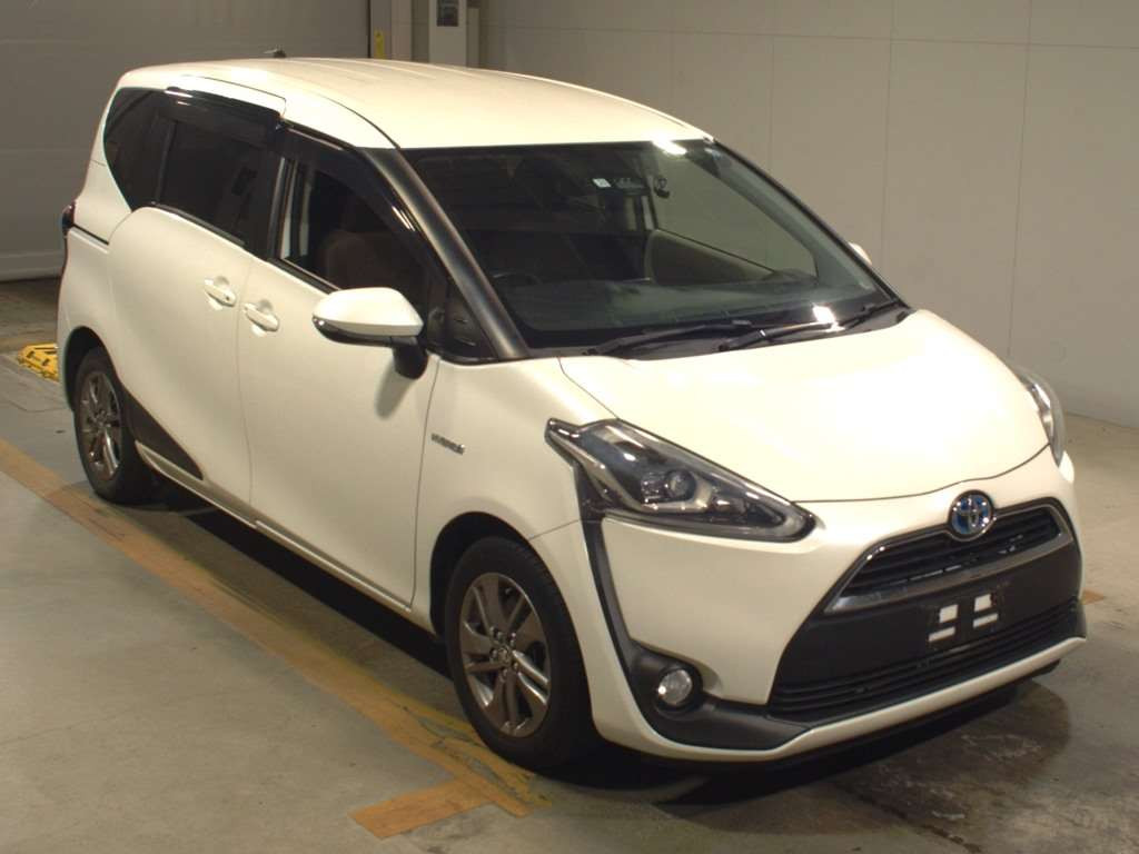 2017 Toyota Sienta NHP170G[2]