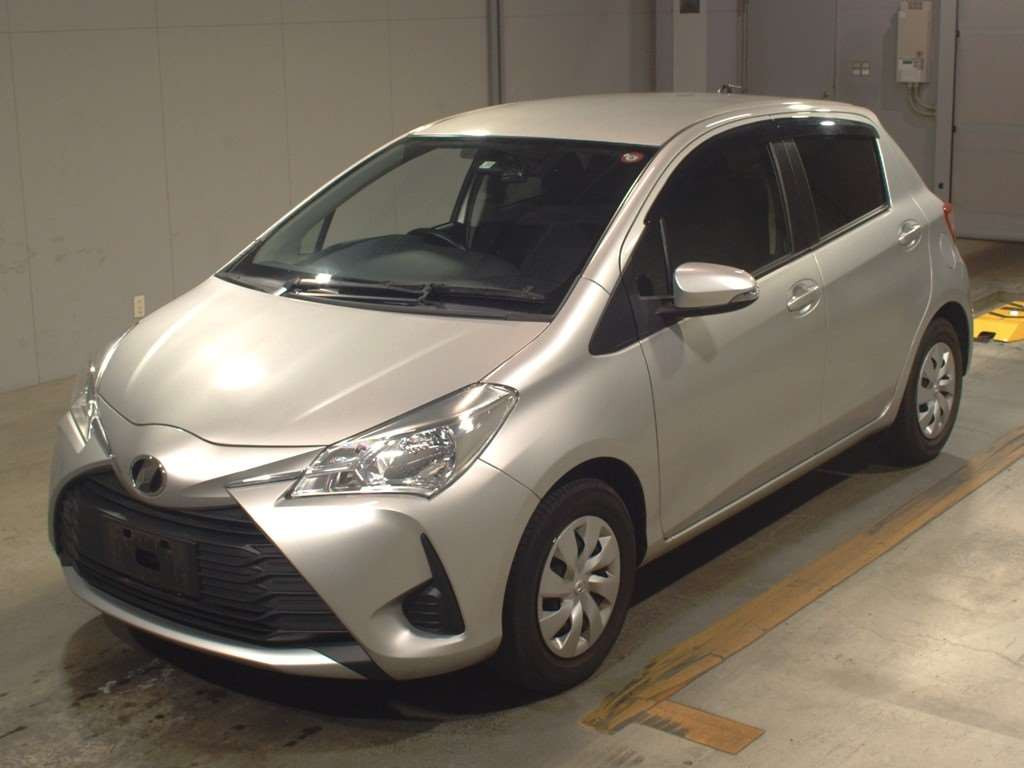 2019 Toyota Vitz NSP130[0]