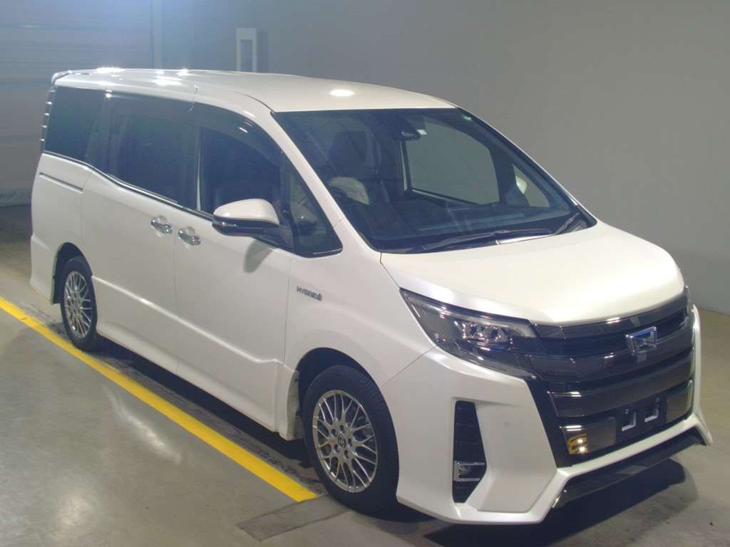 2020 Toyota Noah ZWR80W[2]