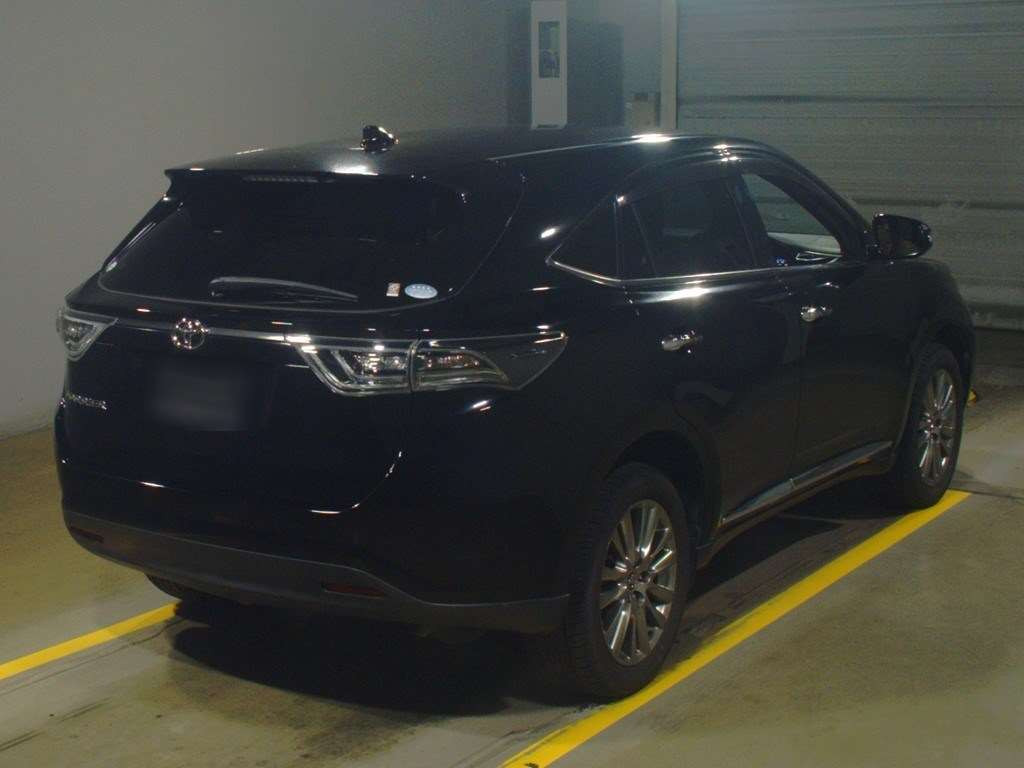 2016 Toyota Harrier ZSU60W[1]