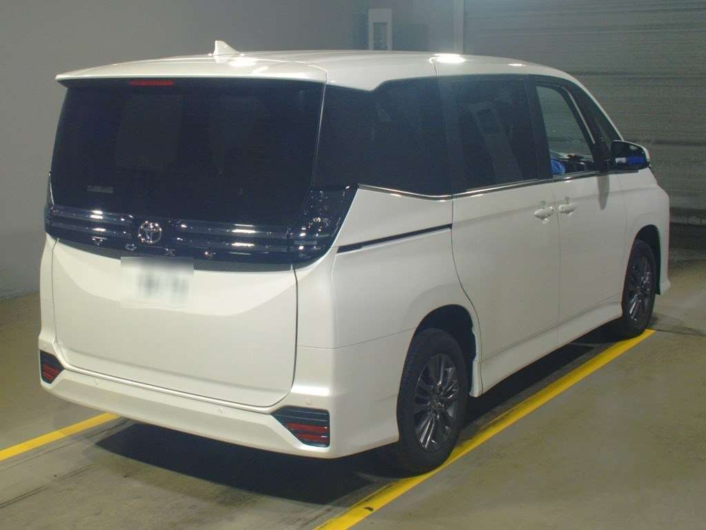 2024 Toyota Voxy MZRA95W[1]