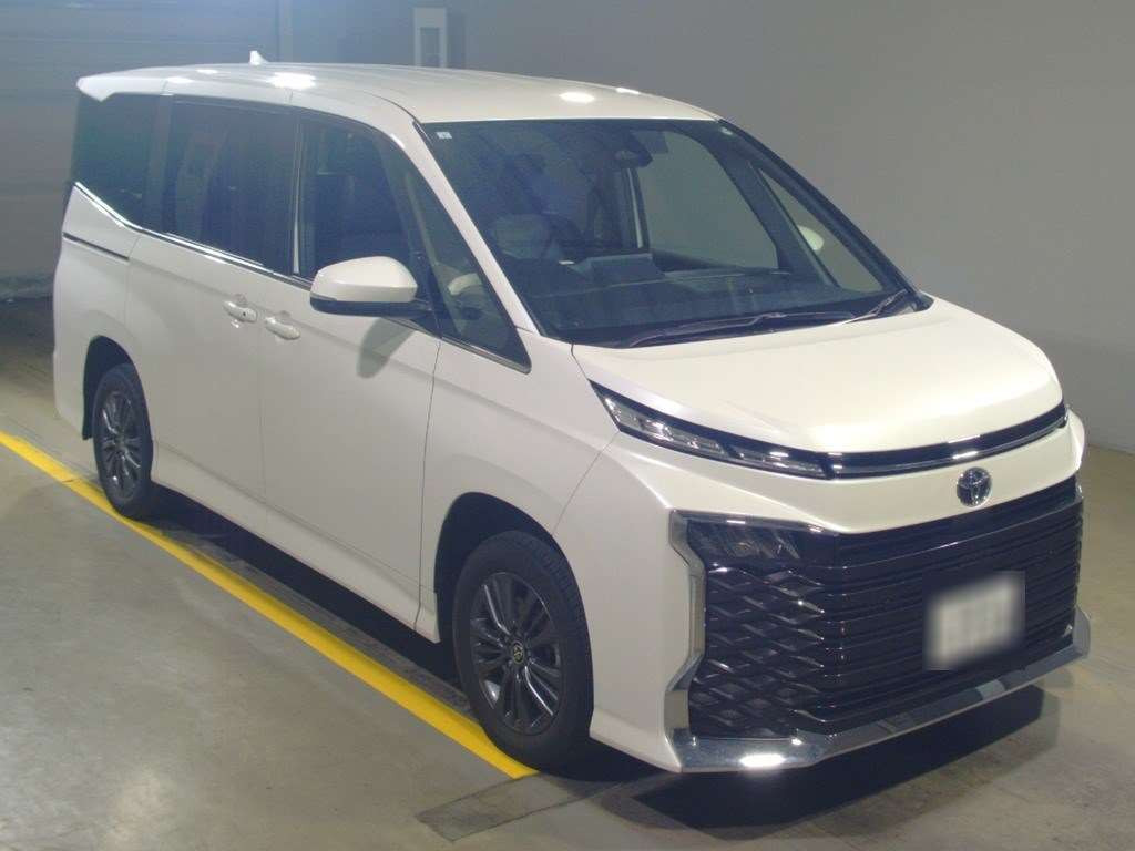 2024 Toyota Voxy MZRA95W[2]