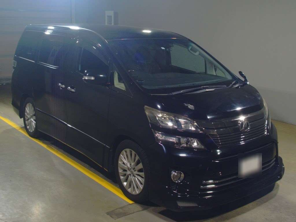 2013 Toyota Vellfire ANH20W[2]