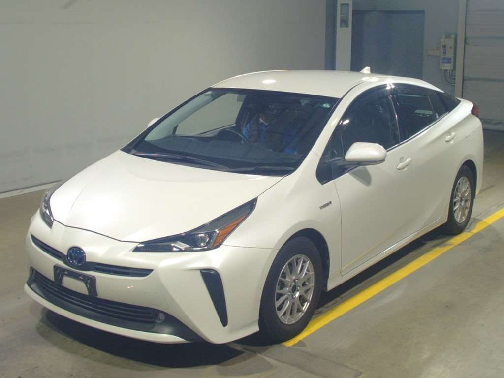 2019 Toyota Prius ZVW51[0]