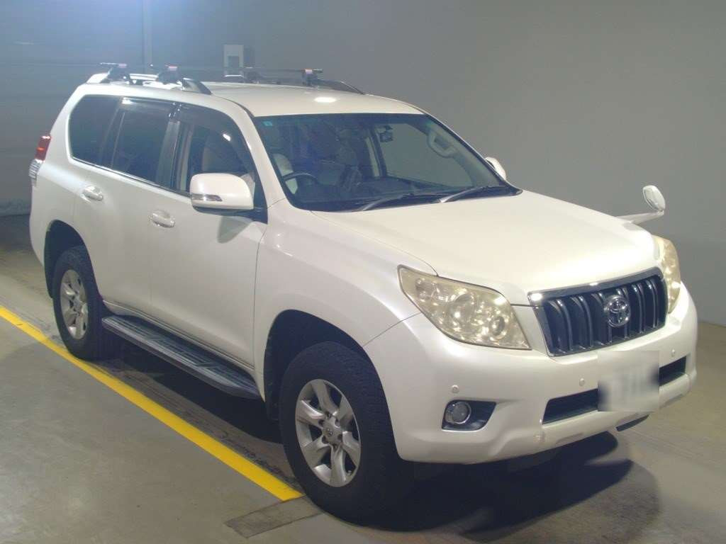 2011 Toyota Land Cruiser Prado TRJ150W[2]