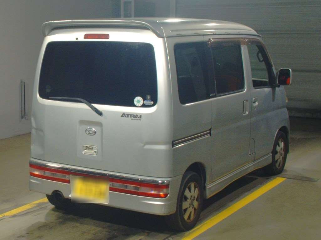 2005 Daihatsu Atrai Wagon S320G[1]