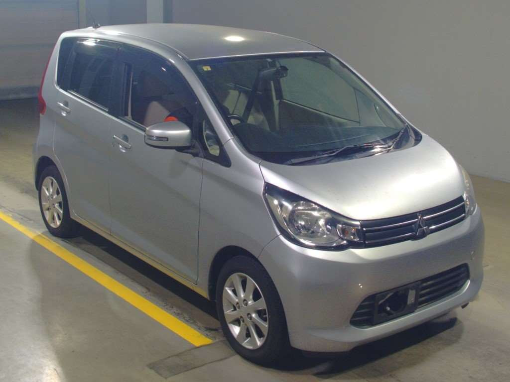 2014 Mitsubishi eK Wagon B11W[2]