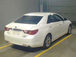 2012 Toyota Mark X