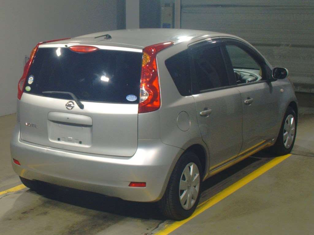 2005 Nissan Note E11[1]