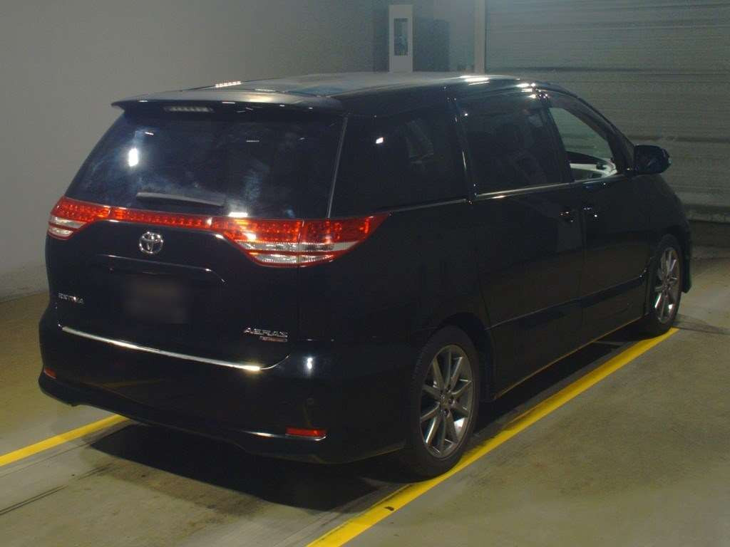 2006 Toyota Estima ACR50W[1]