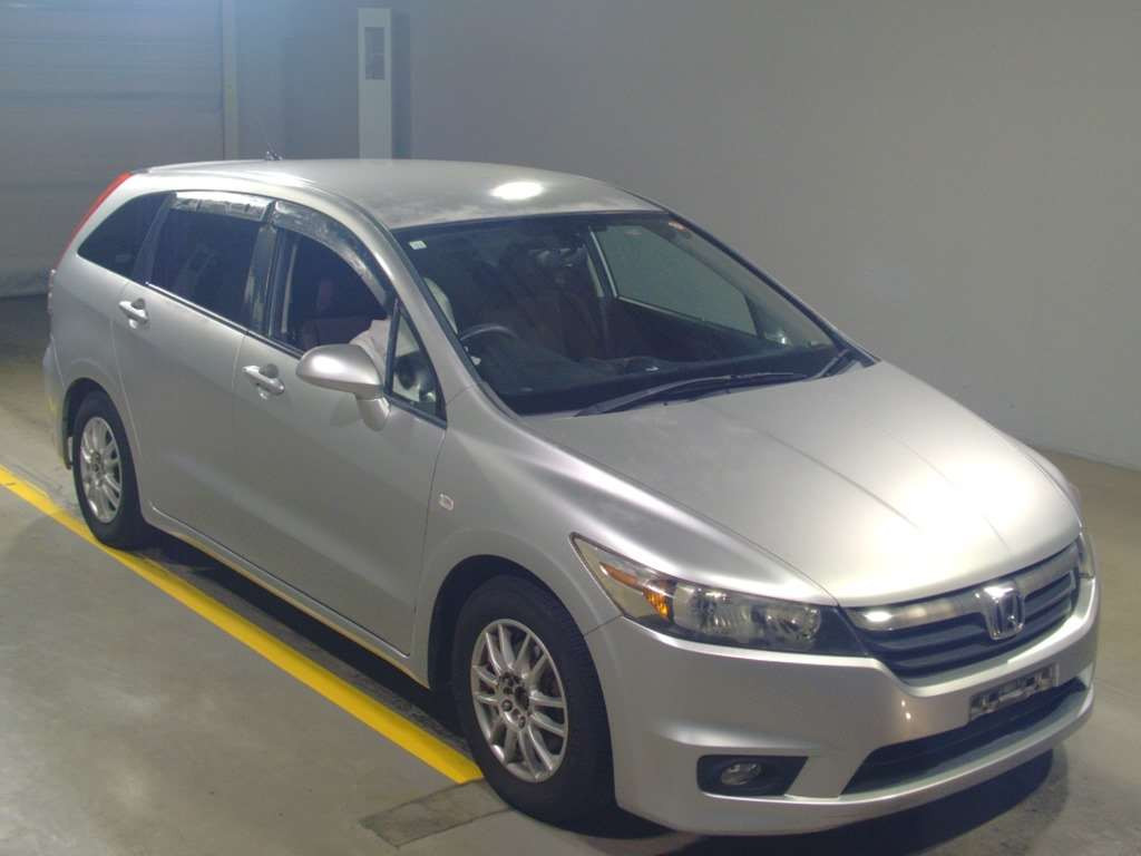 2006 Honda Stream RN6[2]