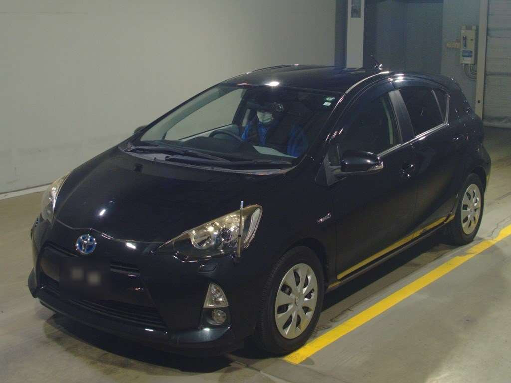 2012 Toyota Aqua NHP10[0]