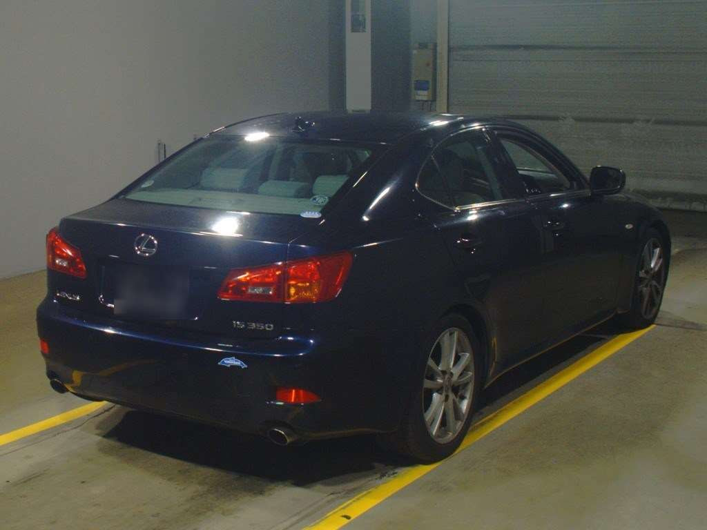 2005 Lexus IS GSE21[1]