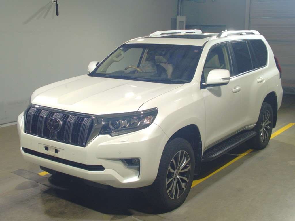 2018 Toyota Land Cruiser Prado TRJ150W[0]