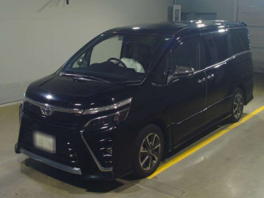 2021 Toyota Voxy