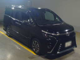 2021 Toyota Voxy