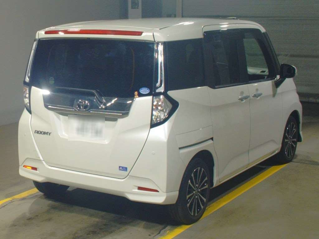 2021 Toyota Roomy M900A[1]