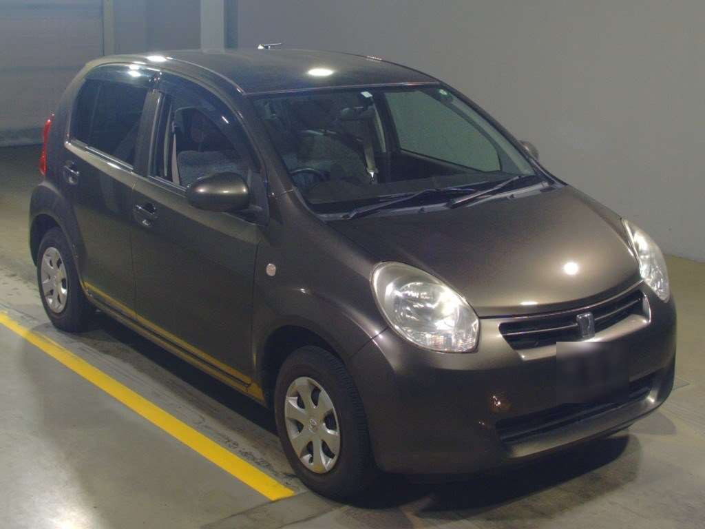 2014 Toyota Passo KGC30[2]