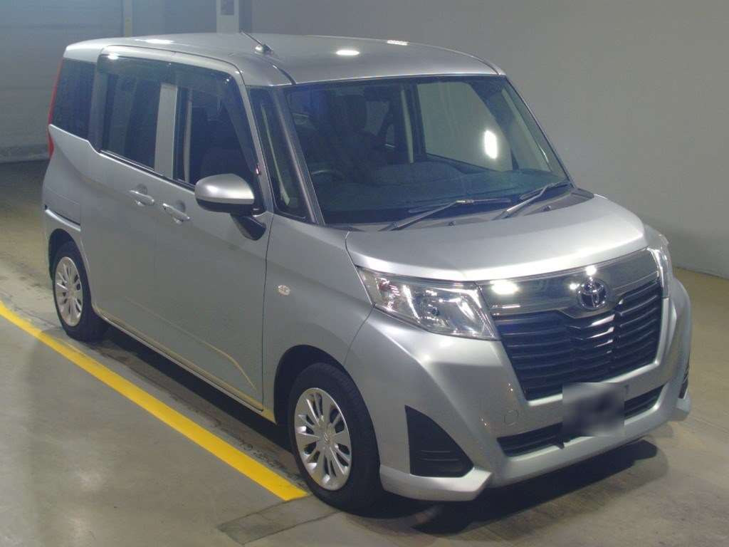 2019 Toyota Roomy M900A[2]