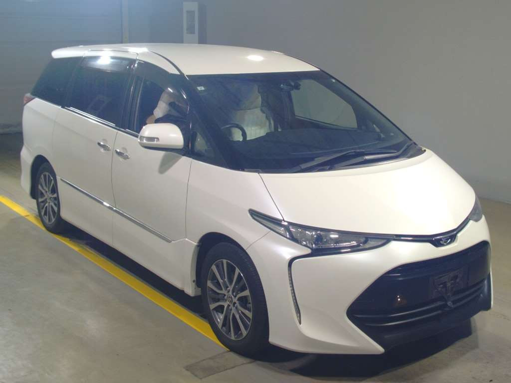 2019 Toyota Estima ACR50W[2]