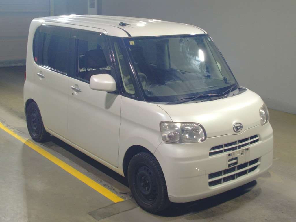 2012 Daihatsu Tanto L375S[2]