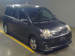 2007 Toyota Sienta