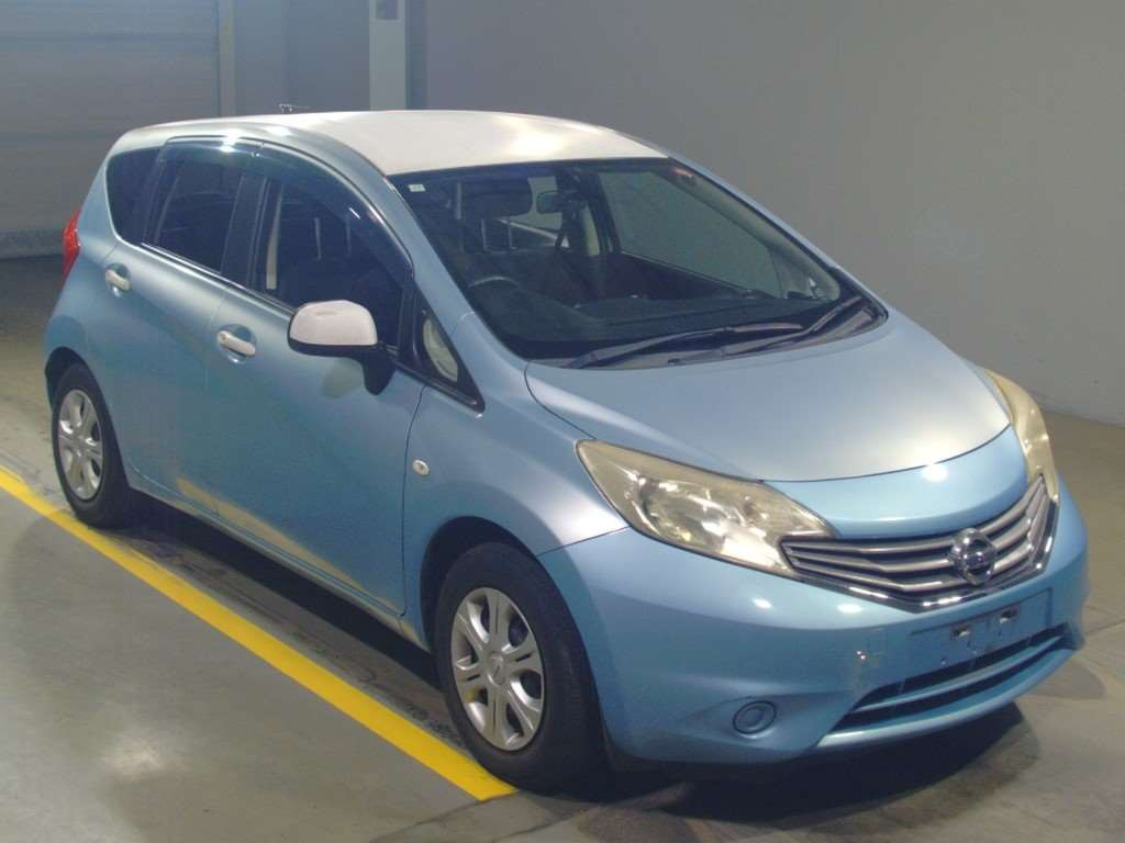 2012 Nissan Note E12[2]