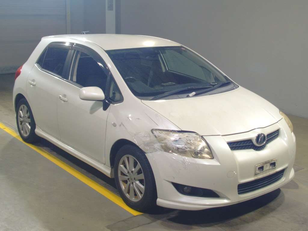 2006 Toyota Auris NZE151H[2]