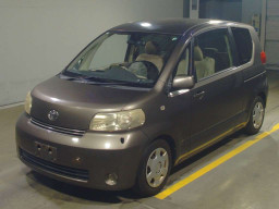 2006 Toyota Porte