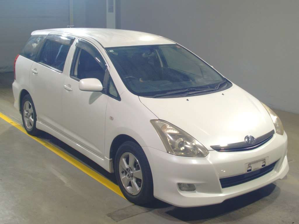 2006 Toyota Wish ZNE14G[2]