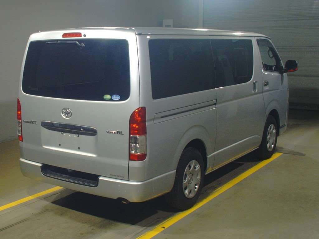 2020 Toyota Regiusace Van TRH200V[1]