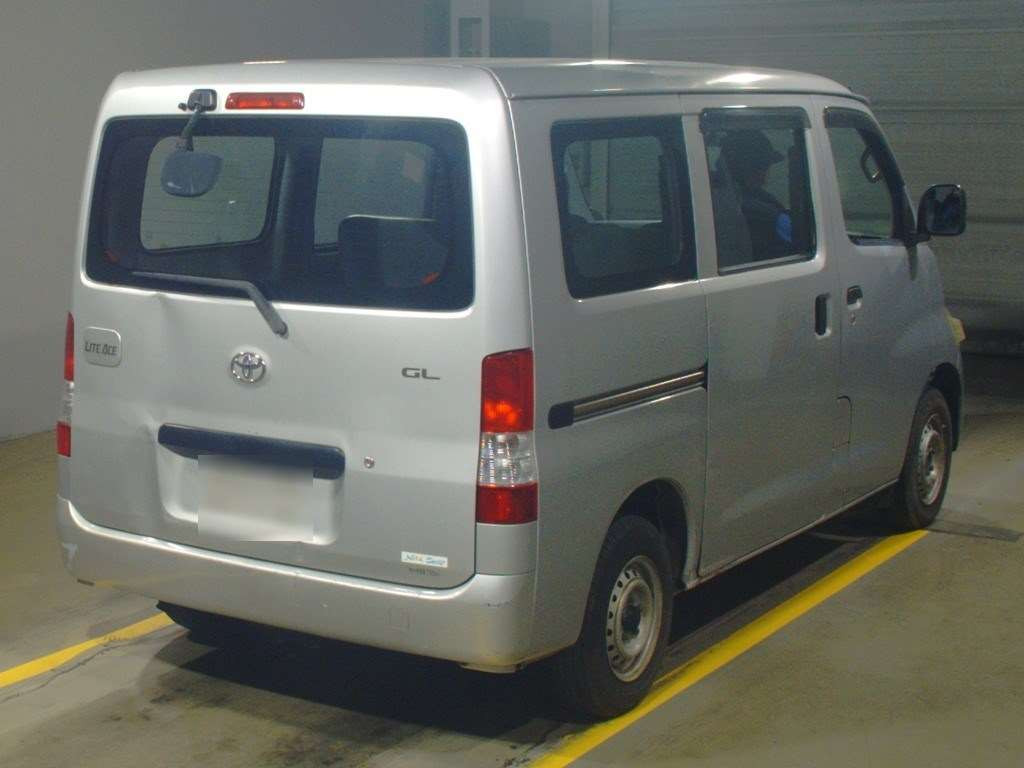 2012 Toyota Liteace Van S402M[1]