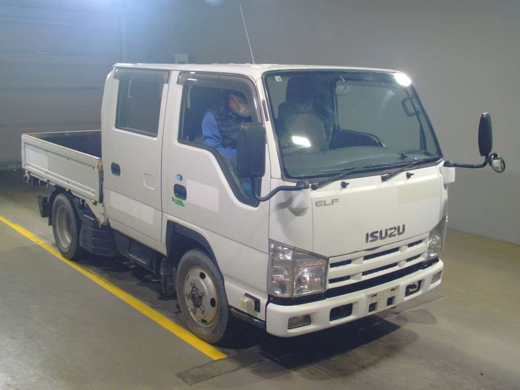 2013 Isuzu Elf Truck NHS85A[2]