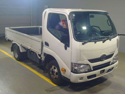 2017 Toyota Toyoace Truck