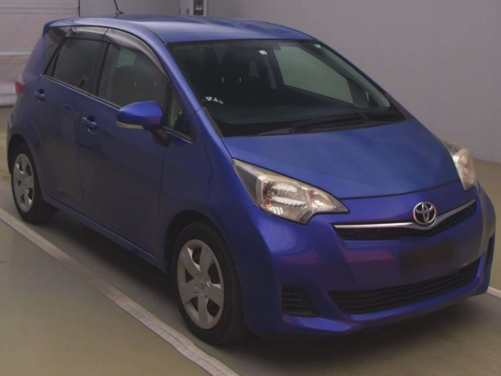 2012 Toyota Ractis NSP120[2]