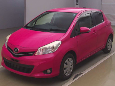 2013 Toyota Vitz