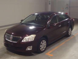 2013 Toyota Premio