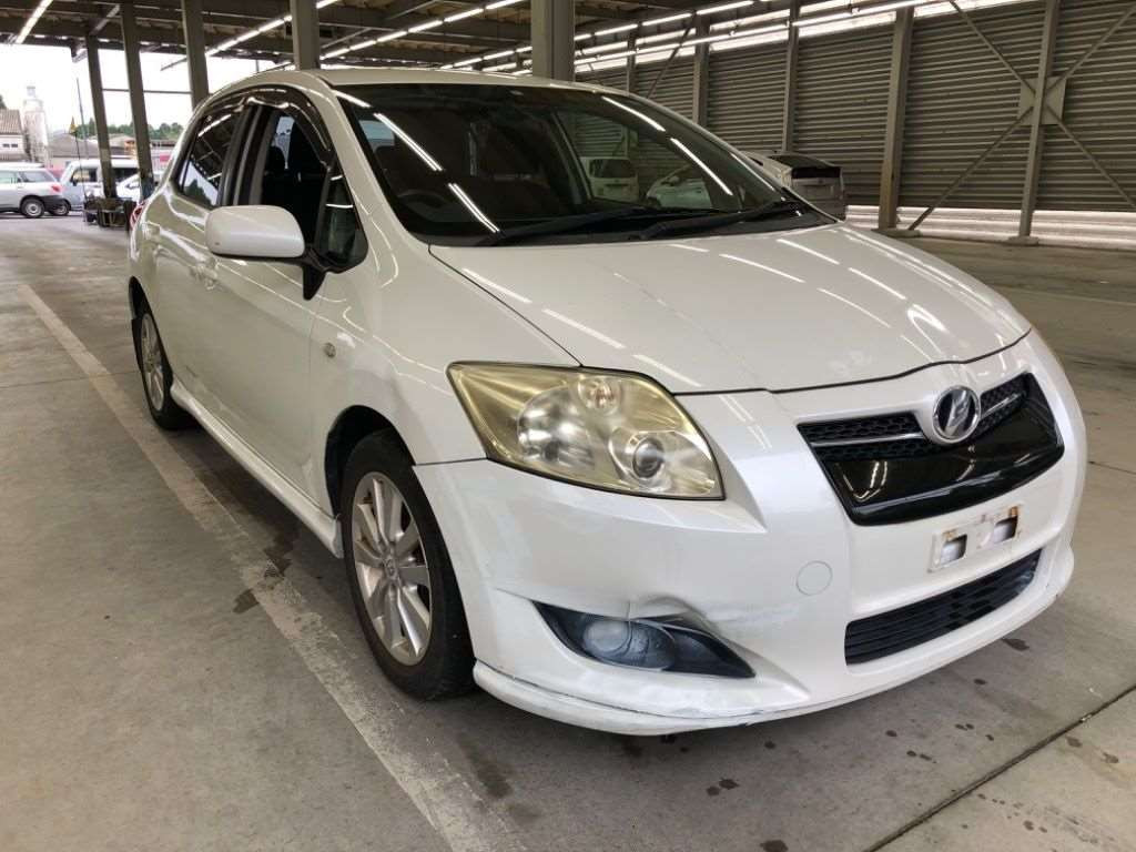 2007 Toyota Auris NZE151H[2]