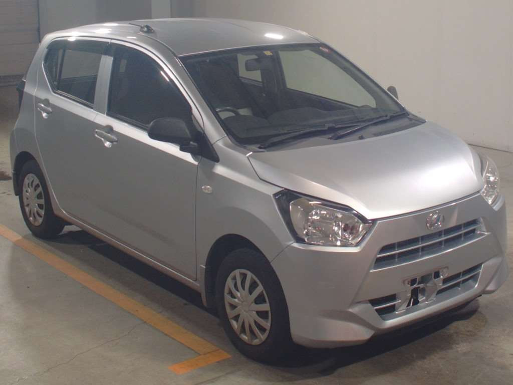 2019 Daihatsu Mira es LA350S[2]