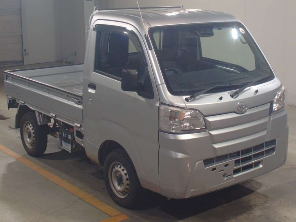 2019 Daihatsu Hijet Truck S510P[2]