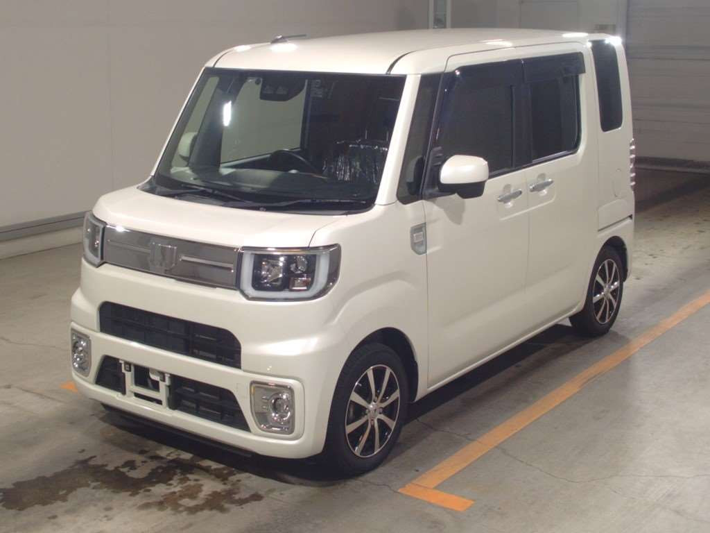 2015 Daihatsu Wake LA700S[0]