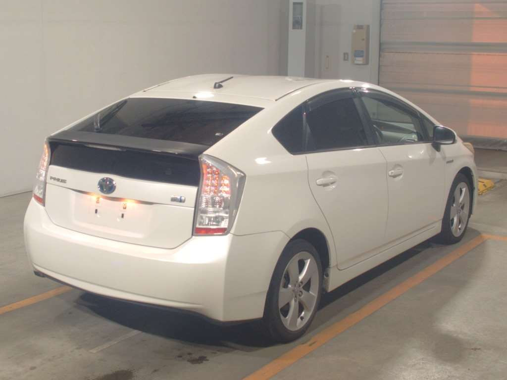 2011 Toyota Prius ZVW30[1]