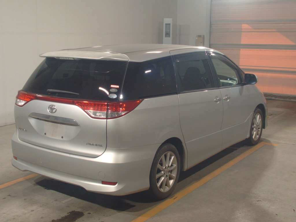 2010 Toyota Estima ACR50W[1]