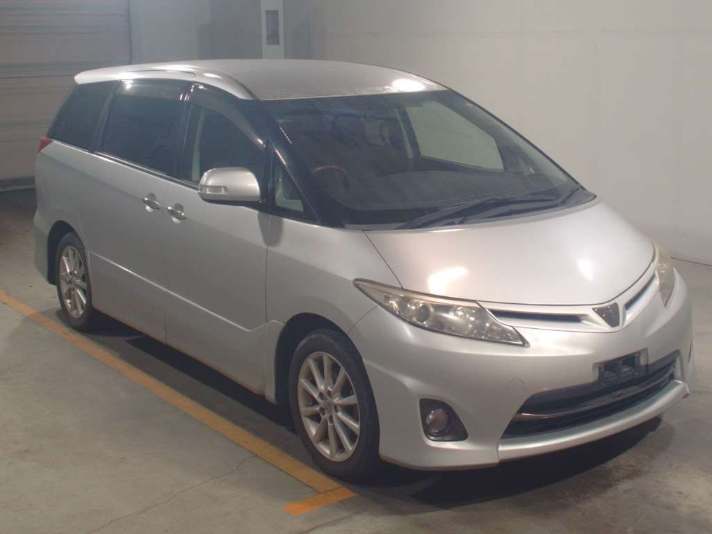 2010 Toyota Estima ACR50W[2]