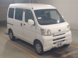 2013 Toyota Pixis Van