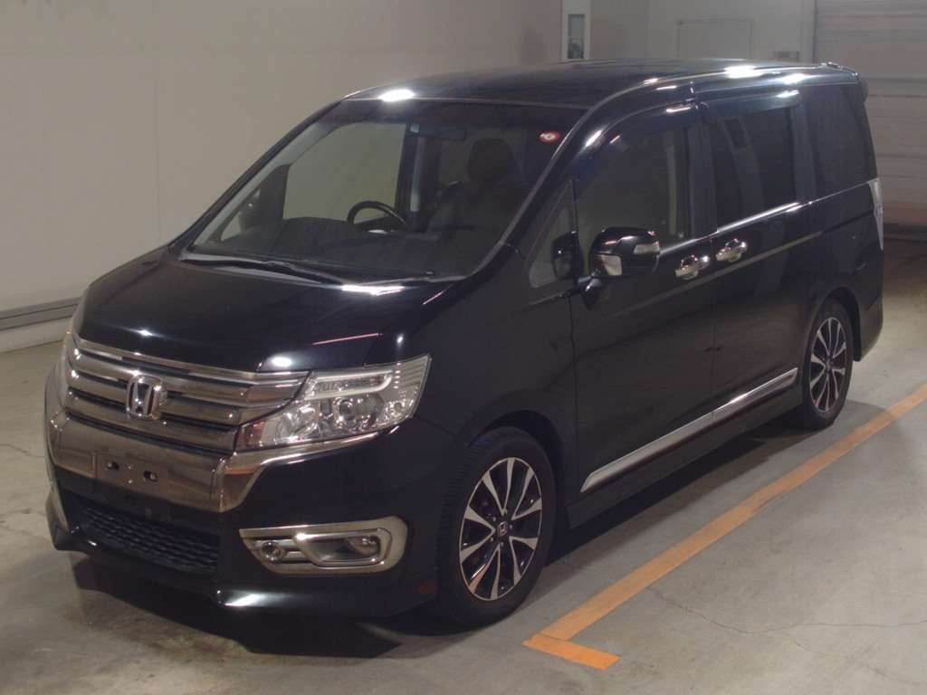 2013 Honda Step WGN Spada RK5[0]