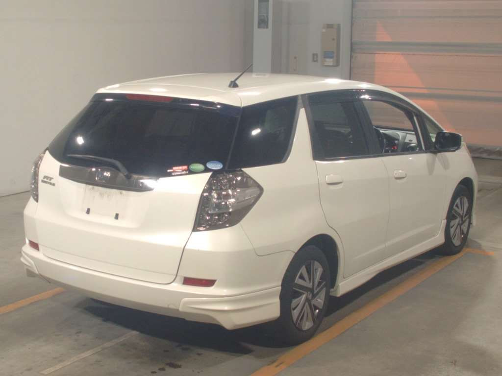 2013 Honda Fit Shuttle GG7[1]