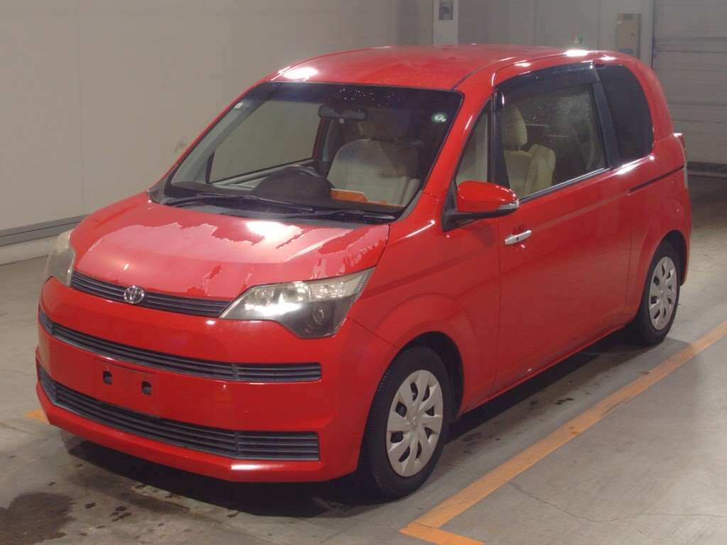 2013 Toyota Spade NCP141[0]