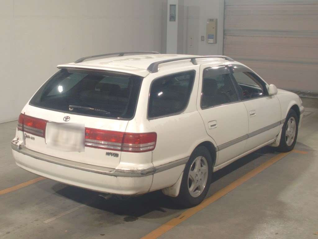 1997 Toyota Mark II Qualis MCV21W[1]