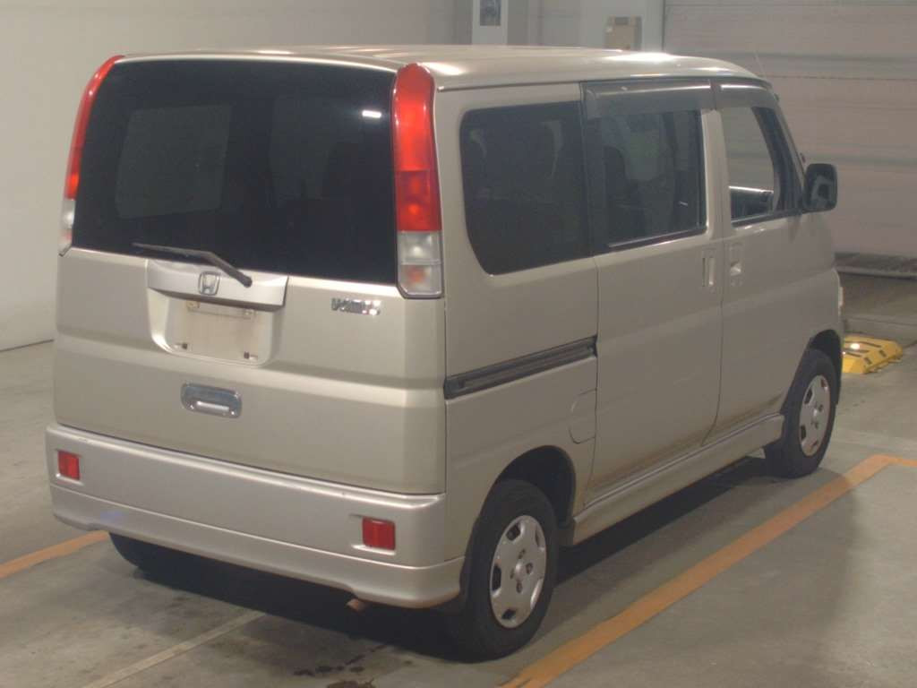 2004 Honda Vamos HM1[1]